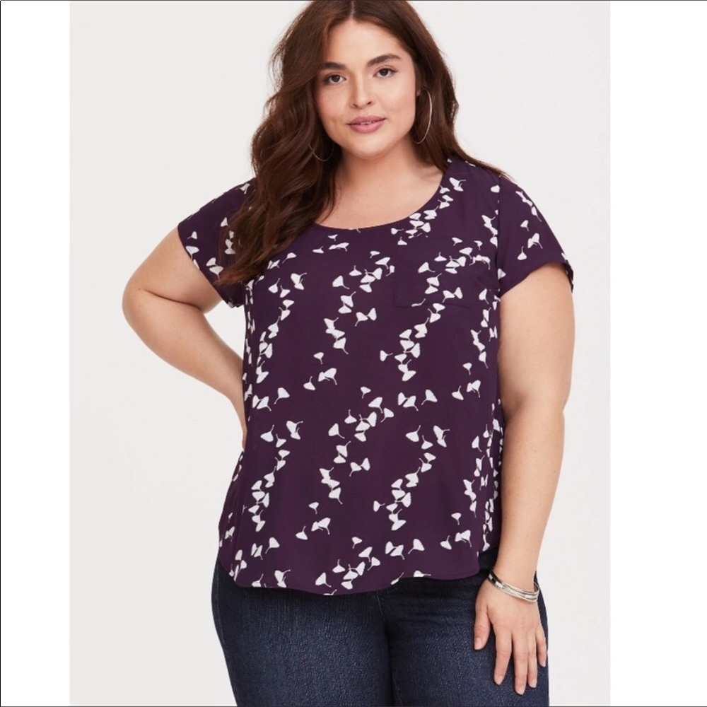 Ginkgo print short sleeve blouse